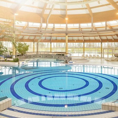 Ferienwohnung Mit Schwimmbadnutzung In Sellin - Haus Strandeck Fewo 14 Goehren  Extérieur photo